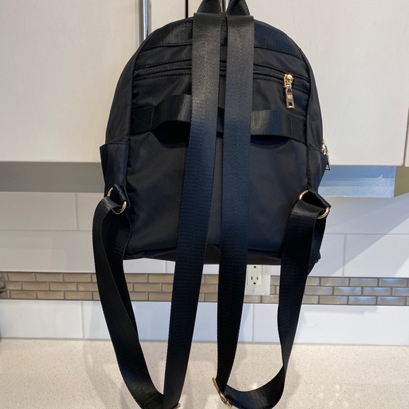 Backpack black nylon! 🎒 - Picture 3 of 3